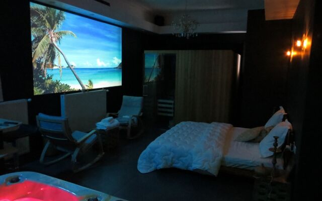 Diane Luxury