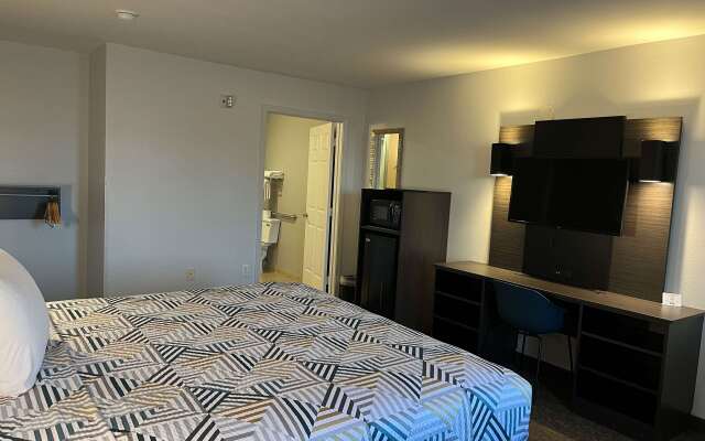 Motel 6 Junction, Texas - Llano River