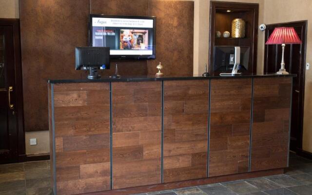 Angus Hotel