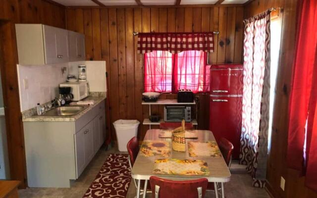 Lakeshore Fishing Cabin #5