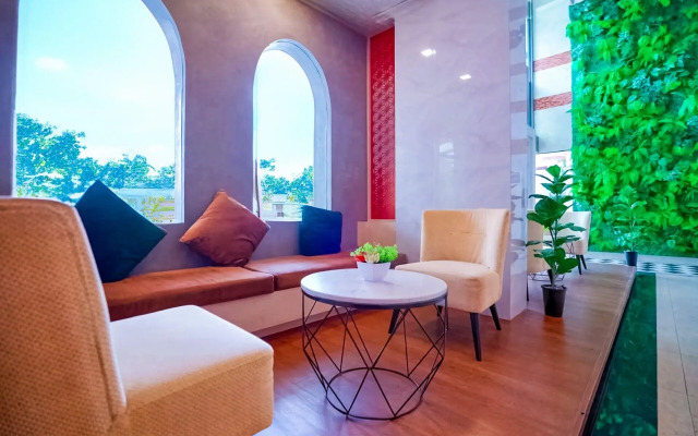 Phoenix Hotel Karon Beach