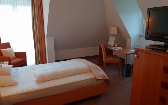 Seehotel Niedernberg - Das Dorf am See