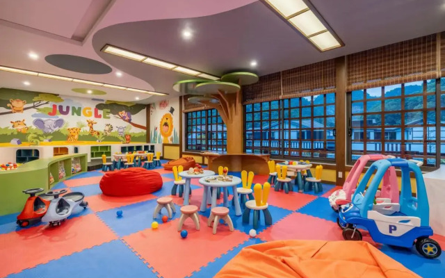 Yoko Onsen Quang Hanh