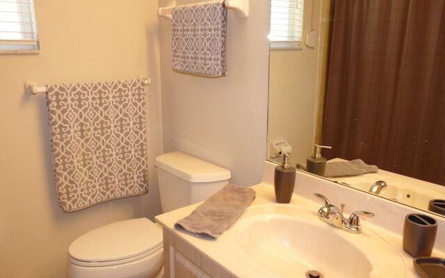 670 Club Marco Circle, Unit 102