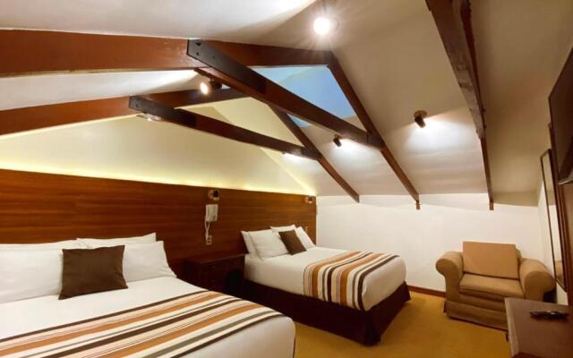 San Juan Suites