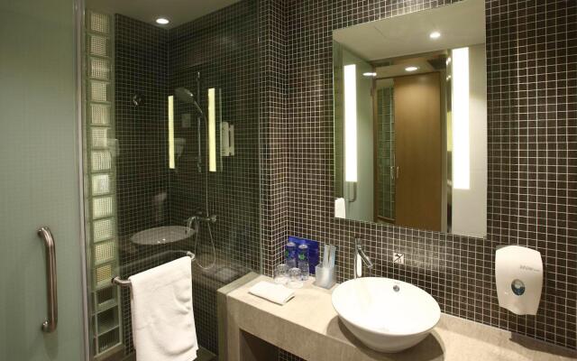 Holiday Inn Express Shanghai Gongkang by IHG