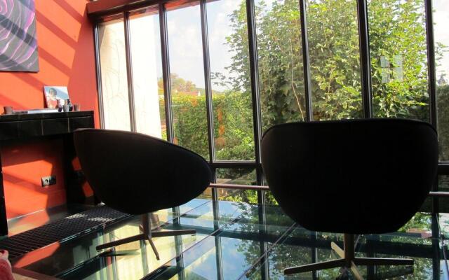 Barbary Lane House Rental Meursault