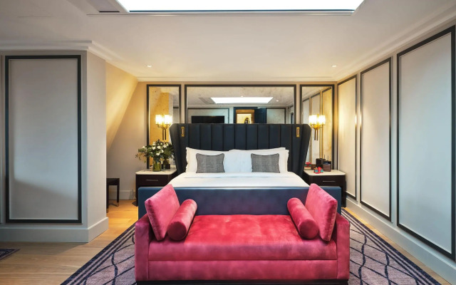 The Mayfair Townhouse – an Iconic Luxury Hotel