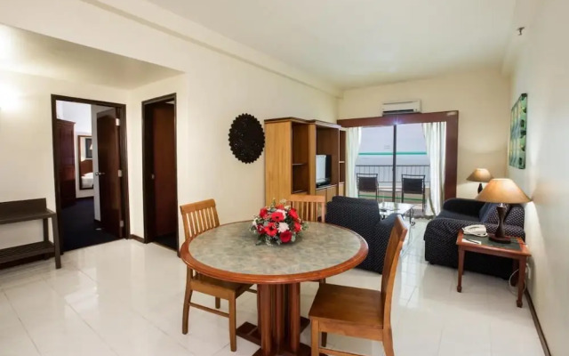 Rainbow Paradise Beach Resort by LWE