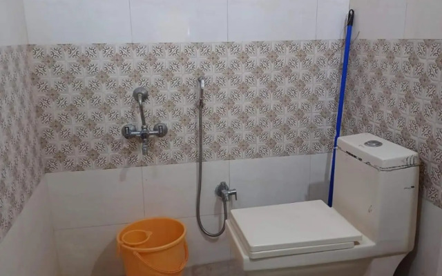 10 Guests-For Tourists