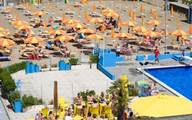 Hotel Leonardo