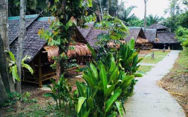 Baan Jing Jai Homestay Resort