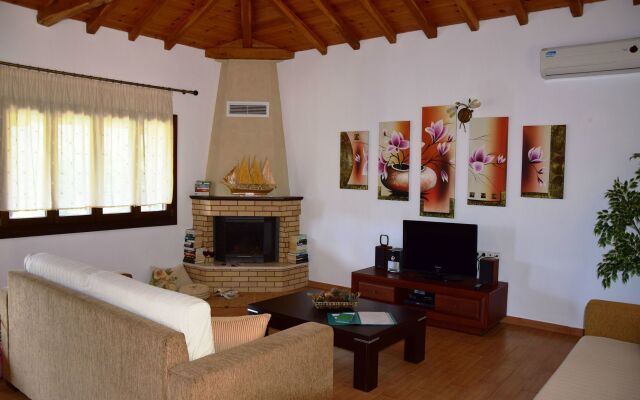Four Seasons Villas