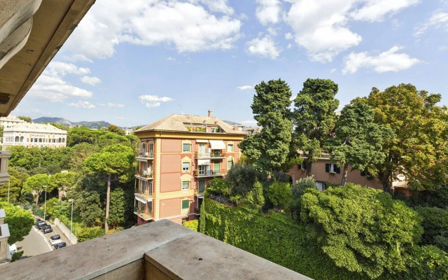 Albaro Classic Apartment by Wonderful Italy