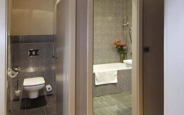 EA Hotel Crystal Palace