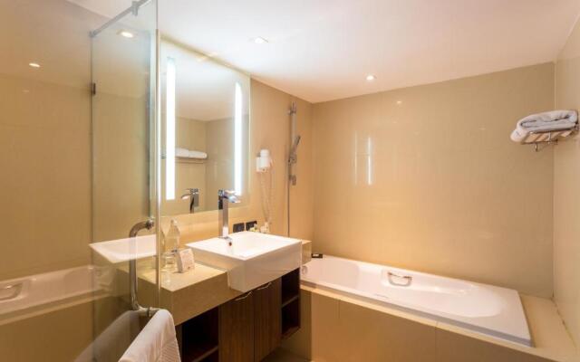 Nova Gold Hotel (SHA Extra Plus)