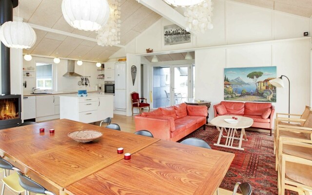 Contemporary Holiday Home in Zealand With Whirlpool