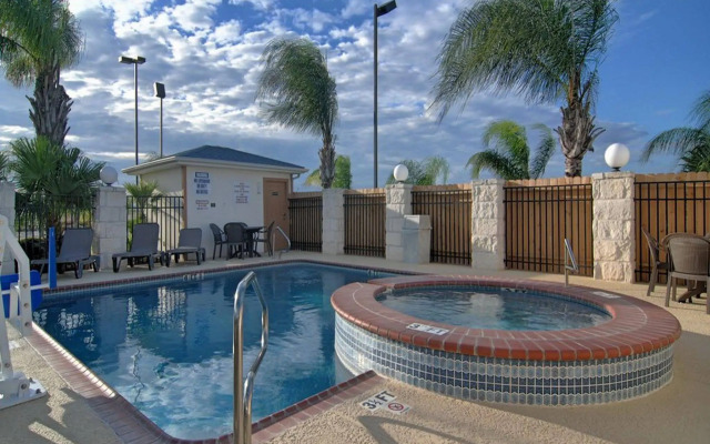 SureStay Hotel by Best Western Falfurrias