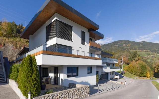 Van's Place, Luxury Apartment