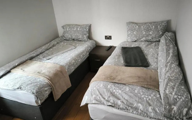 OYO The Kilburn Arms