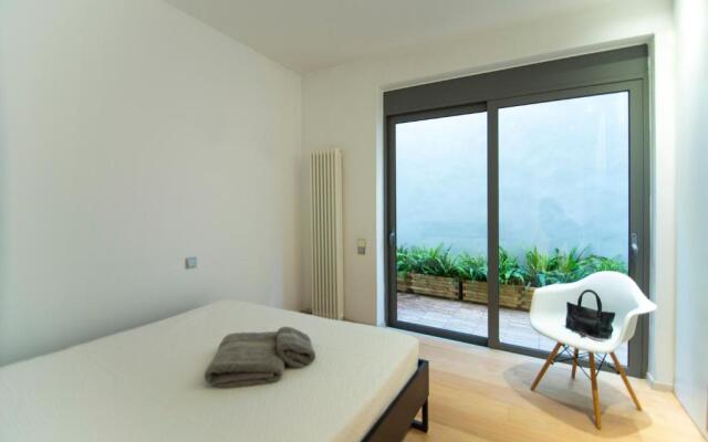 Elegant and Private Living by Neuvel