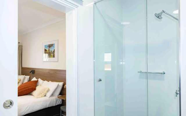 The Metropolitan Hotel