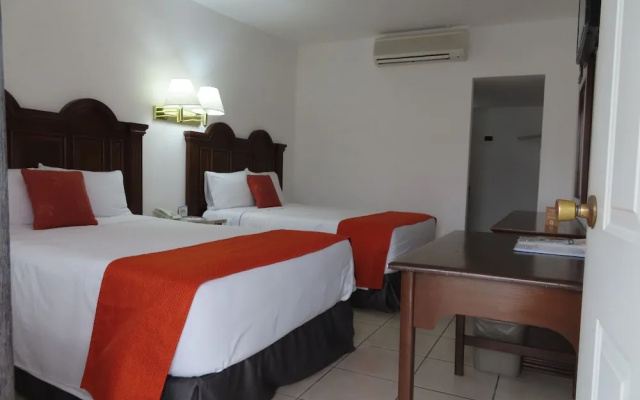 Hotel Los Robles