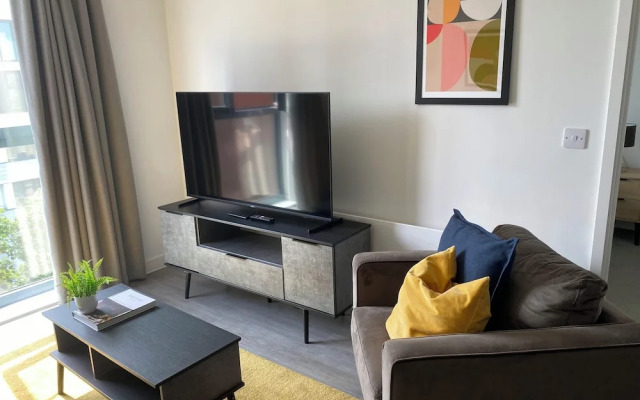 Insignia Aparment