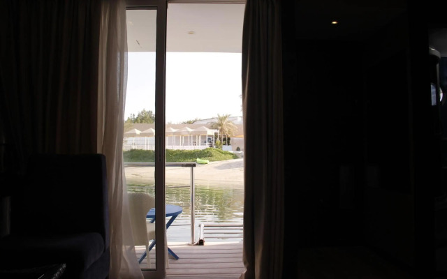 C Hotel