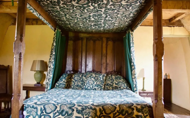 Historic Liberton Tower Built In 1453