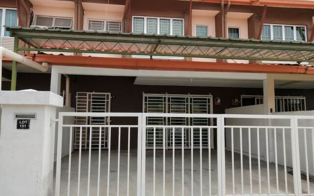 Kinabalu Valley Homestay