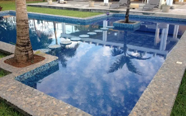 Casa Tz'unun B&B