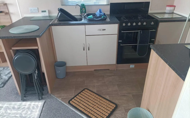 5min to the Beach - 6 Guests - Pet Friendly