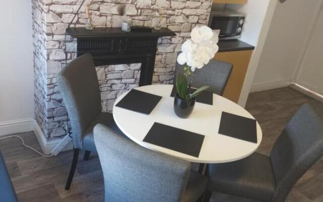 Hilltop Place Suites Flat Above 250