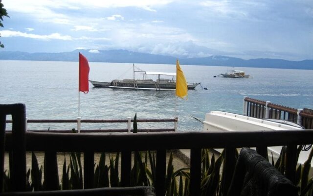 Cabana Beach Resort