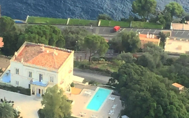 Villa Mon Repos