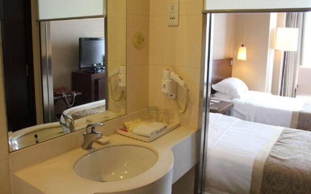 Dong Fang Hotel