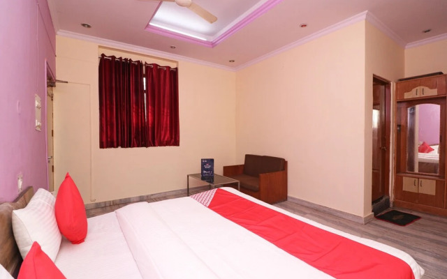OYO 22577 Hotel City View