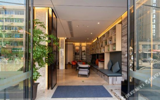 Hong Kong Business Hotel