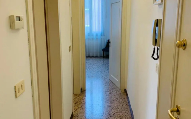 Dreaming Venice Apartment