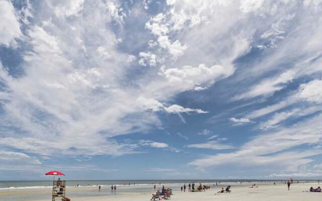 5301 Treetops - Two Bedroom Condo