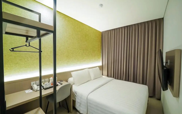 Front One Boutique Hotel Taman Anggrek