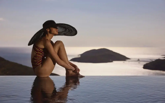 Orias Luxury Suites Kythnos