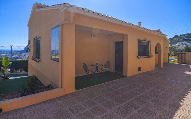 Villa - 4 Bedrooms with Pool, WiFi and Sea views - 104975