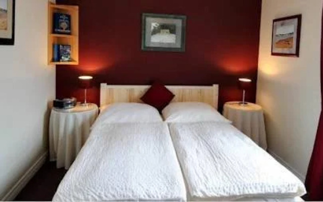 Marina Cove Inn Bed & Breakfast