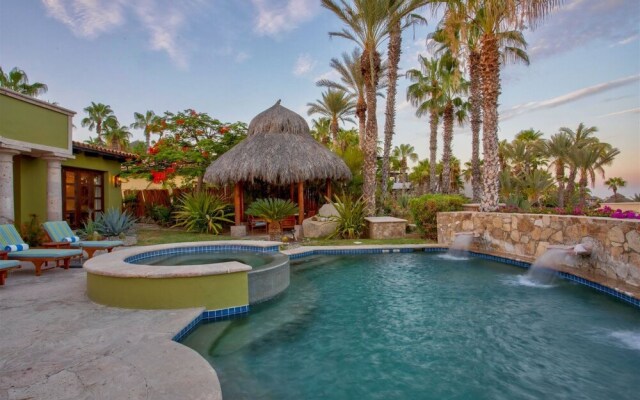 Casa Maravillas: 4 Bdrm Colonial Inspired Design Villa in Punta Ballena at a Discounted Rate!