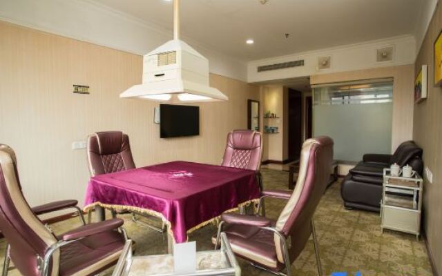 Zhahai Crowne Holiday Hotel