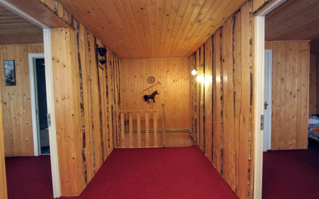 Окремий еко-котедж "Попівун"