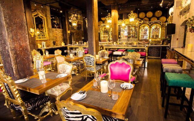 ONOMO Hotel Waterfront