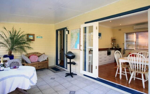 Whale Beach Bed & Breakfast